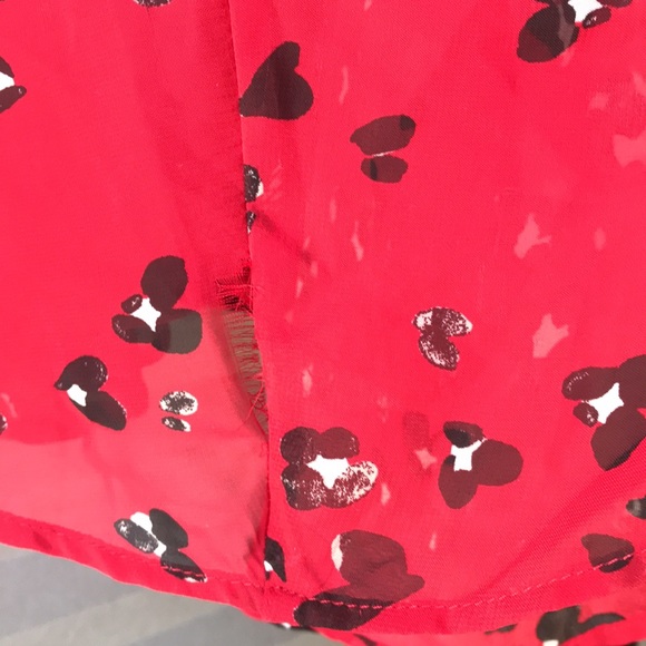 Red blouse - Picture 5 of 5